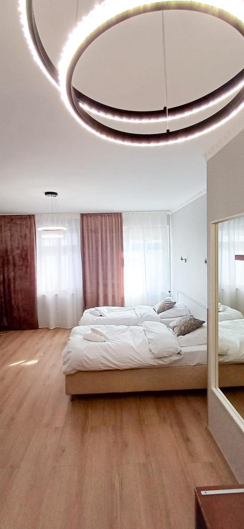 Apartamenty Castello Kamilla クルチボルク エクステリア 写真